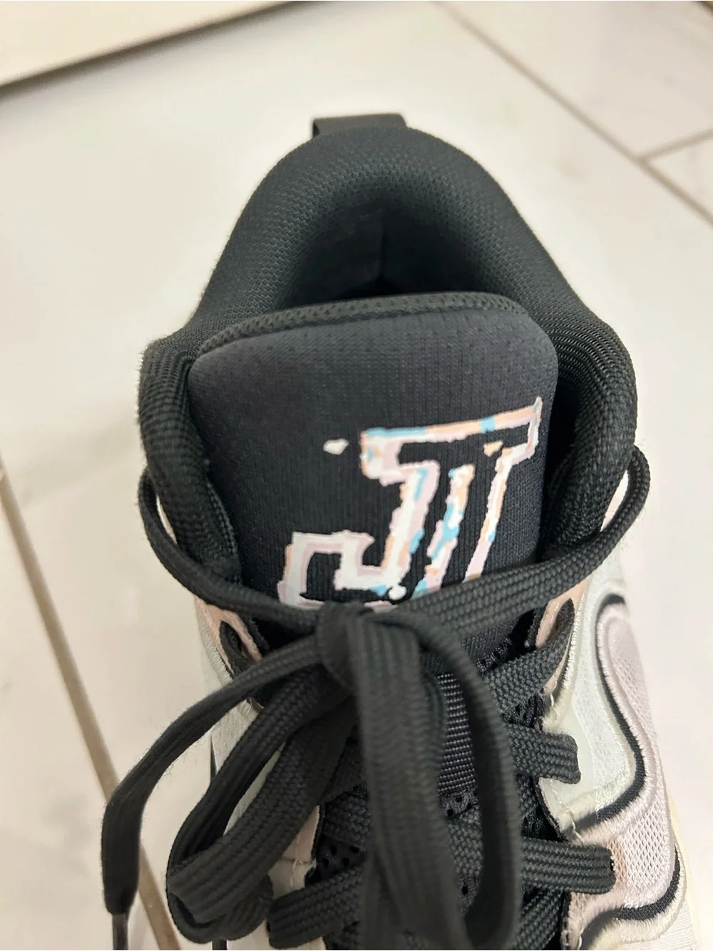 Men’s size 8- Jordan Tatum 3 Sidewalk Chalk Athletic Sneakers